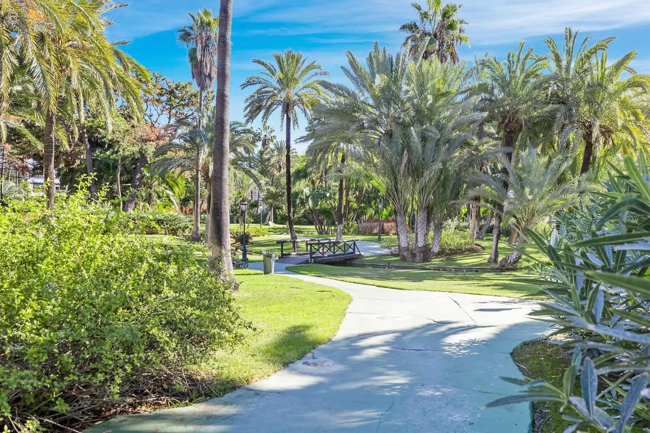 Casa Cadiz 607 Playas Del Duque Apartment Marbella 0*,